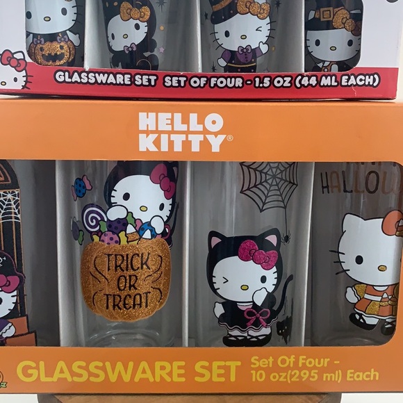 Hello Kitty Halloween Set of Glassware Sets. - Picture 3 of 7